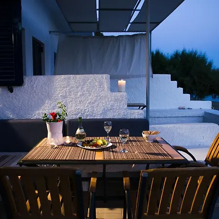 Yialos Studios-apartments * Makrýgialos
